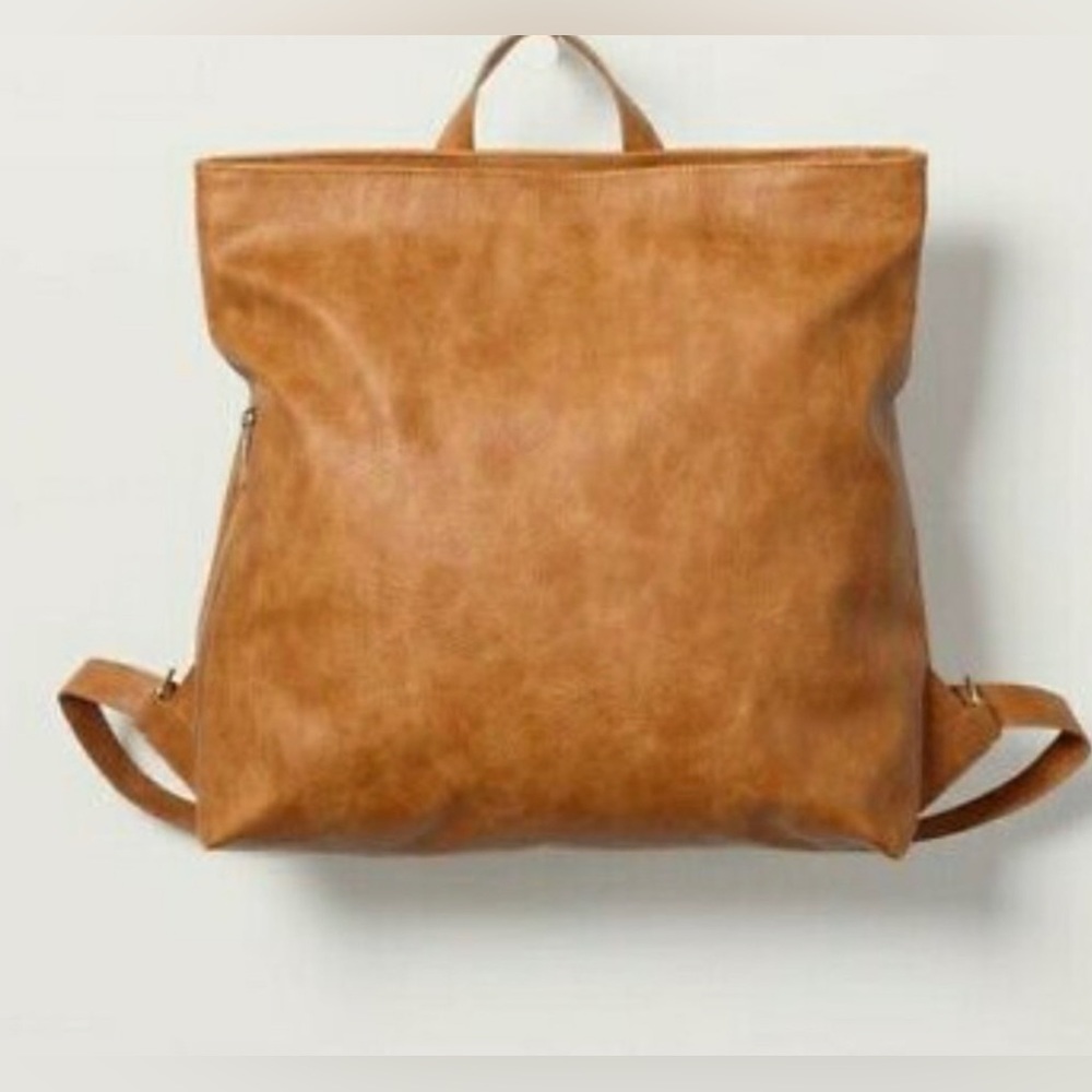 Nwot Thirty One high street Back pack cameral pebble - Picture 2 of 7